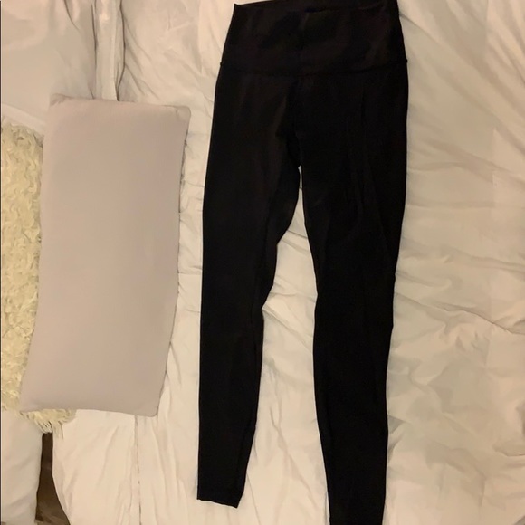 lululemon athletica Pants - Black Lululemon Wunder Under Leggings